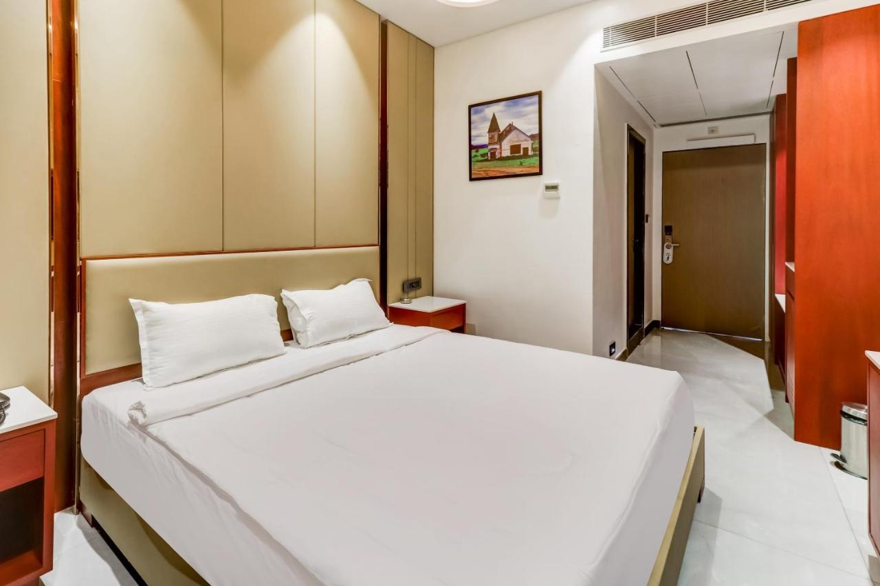 Hotel Oyo Townhouse 785 Sree Vinayaka Grand Anantapur Exteriér fotografie